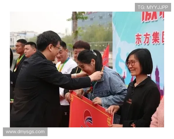 广州乒乓球队荣登团队协作排行榜榜首展现卓越团队精神与实力